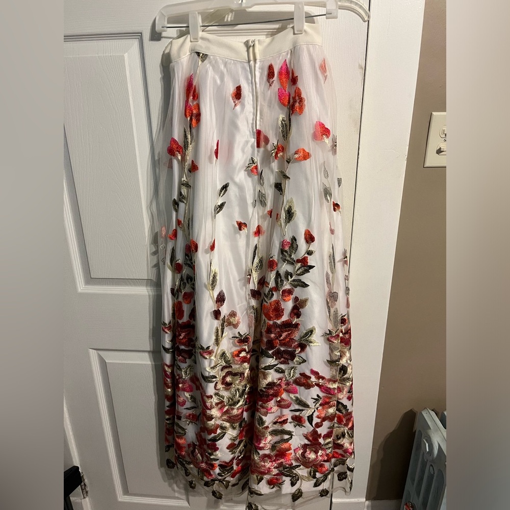 David’s Bridal women dress Size 7